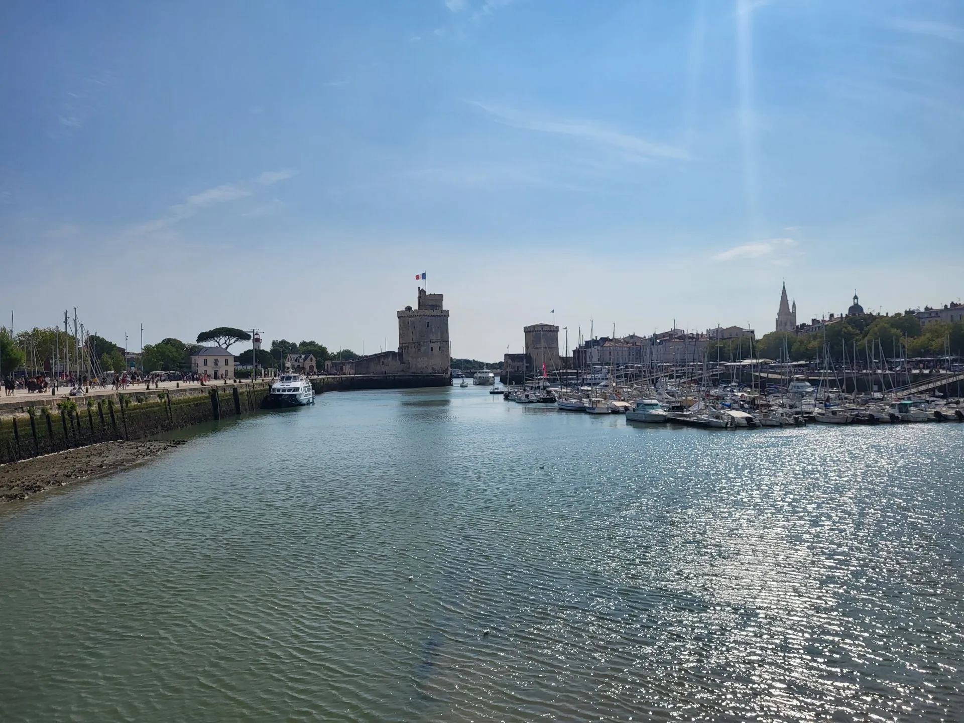 La Rochelle - Old Port towers and boats